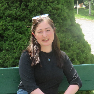 סטודיו to be logo