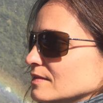 שירי קלאס logo