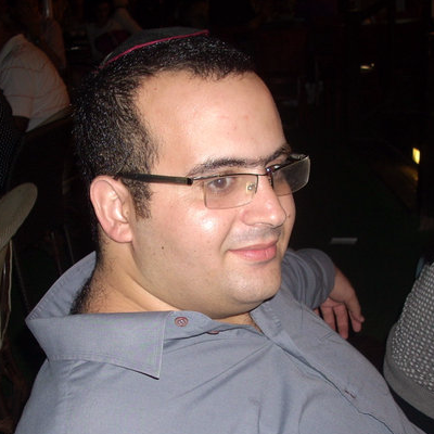 Liad Aharoni logo