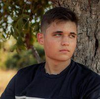 Леон Игнатов