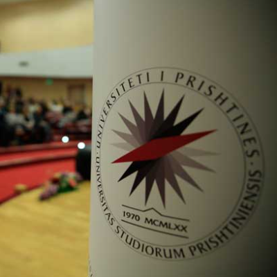 universiteti
