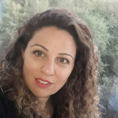 לגעת ברגע