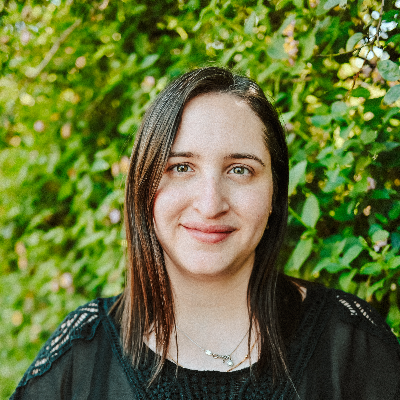 נעמה פרג'יאן ויזגן logo