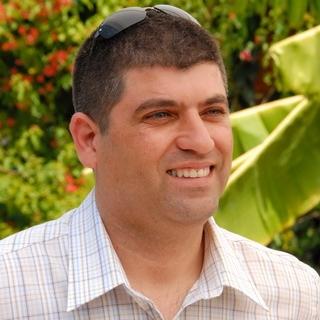 מ.ש.ר הנדסה ופיתוח בע&quot;מ logo