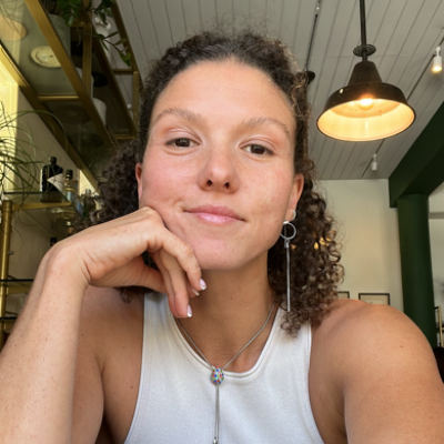 קייסי גרנובסקי logo