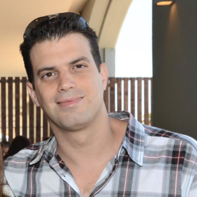 אמיר קרו