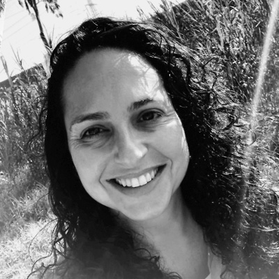 שירלי תדהר-בז׳ה עיצוב גרפי