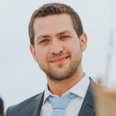 אסף מיודובניק, עו״ד רו״ח