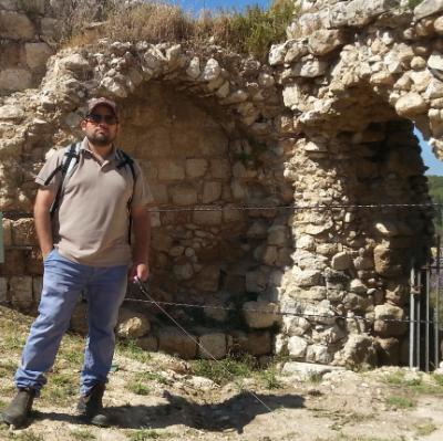 אדם אלמקייס