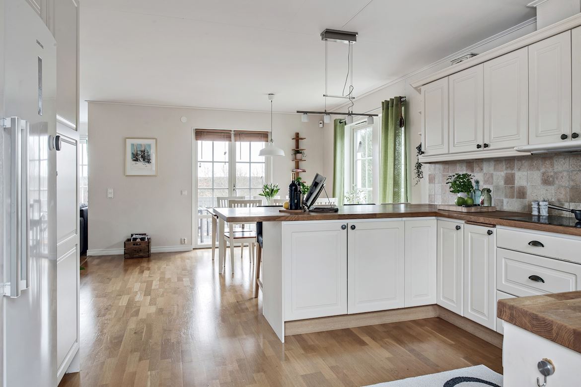 Entry 207275 in Portfolio by Interiors, Exteriors photography