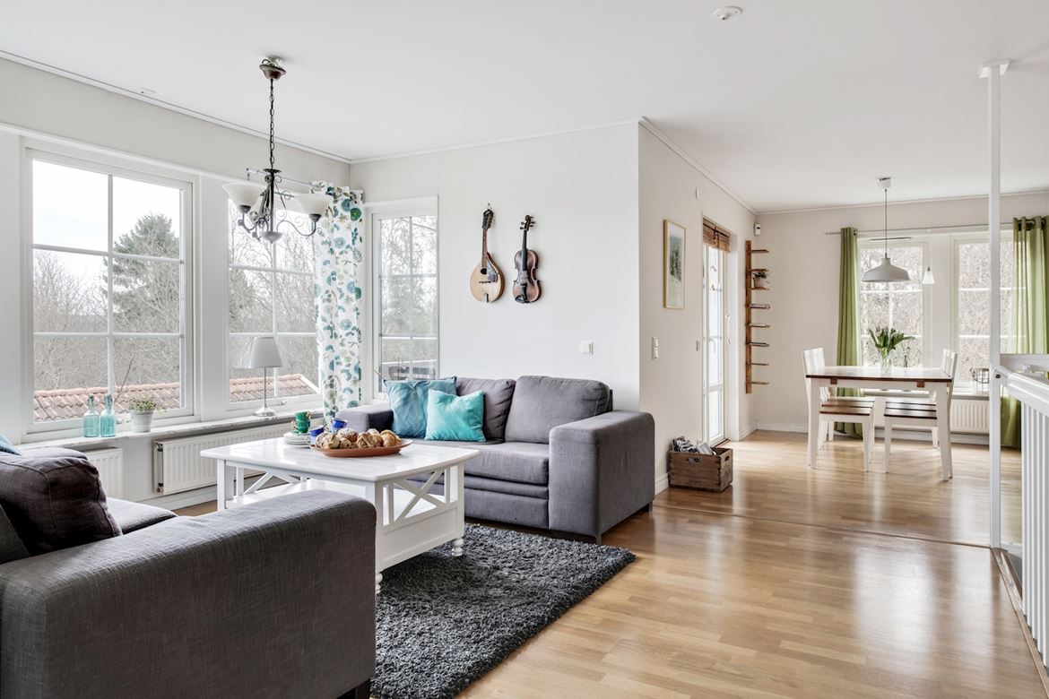 Entry 207279 in Portfolio by Interiors, Exteriors photography