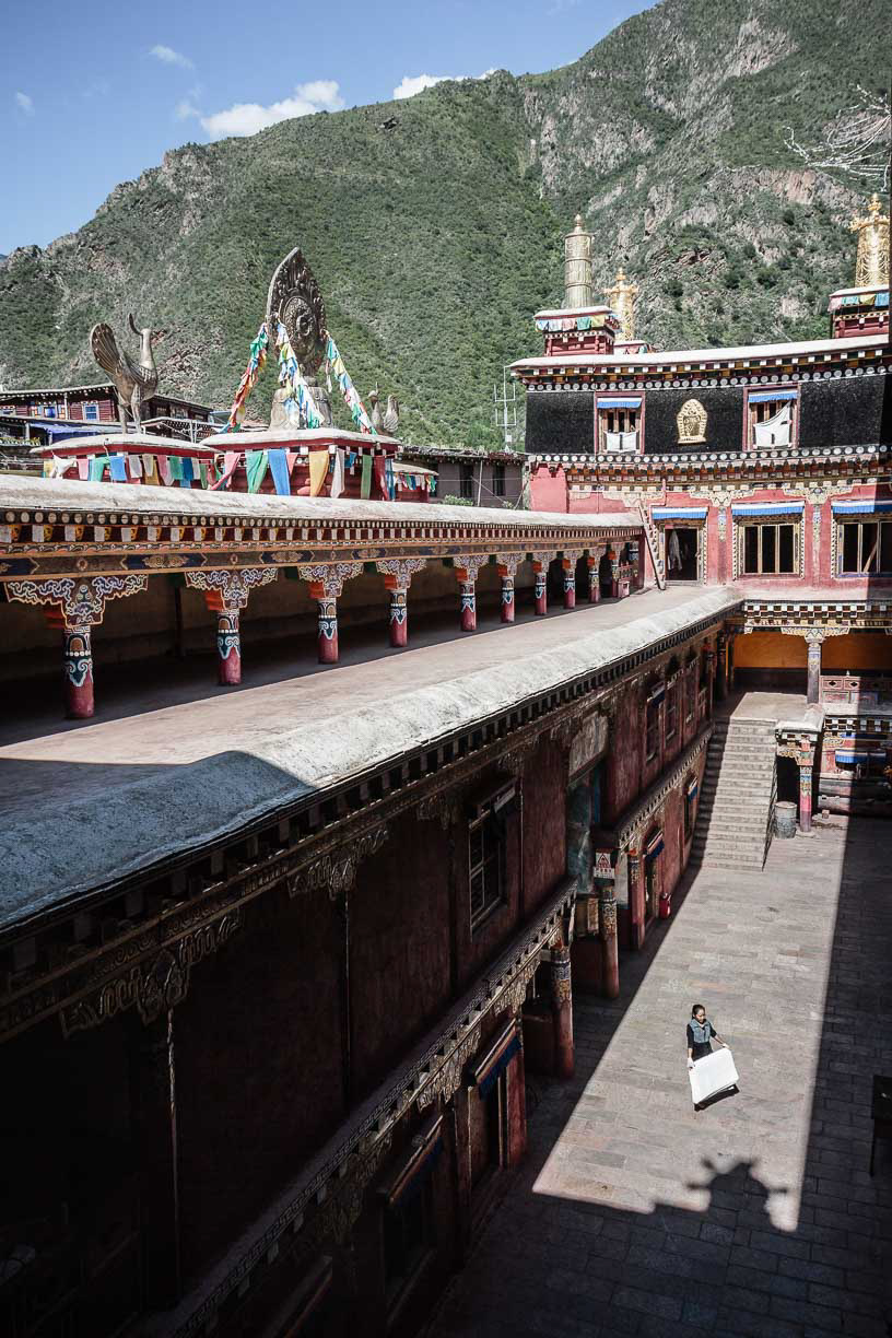 Entry 212596 in the big Tibetan print house by Alexandre Ammar