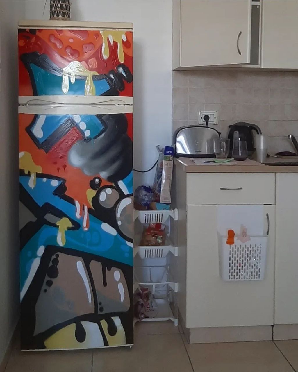 Entry 333933 in WALLS by Anckor A.