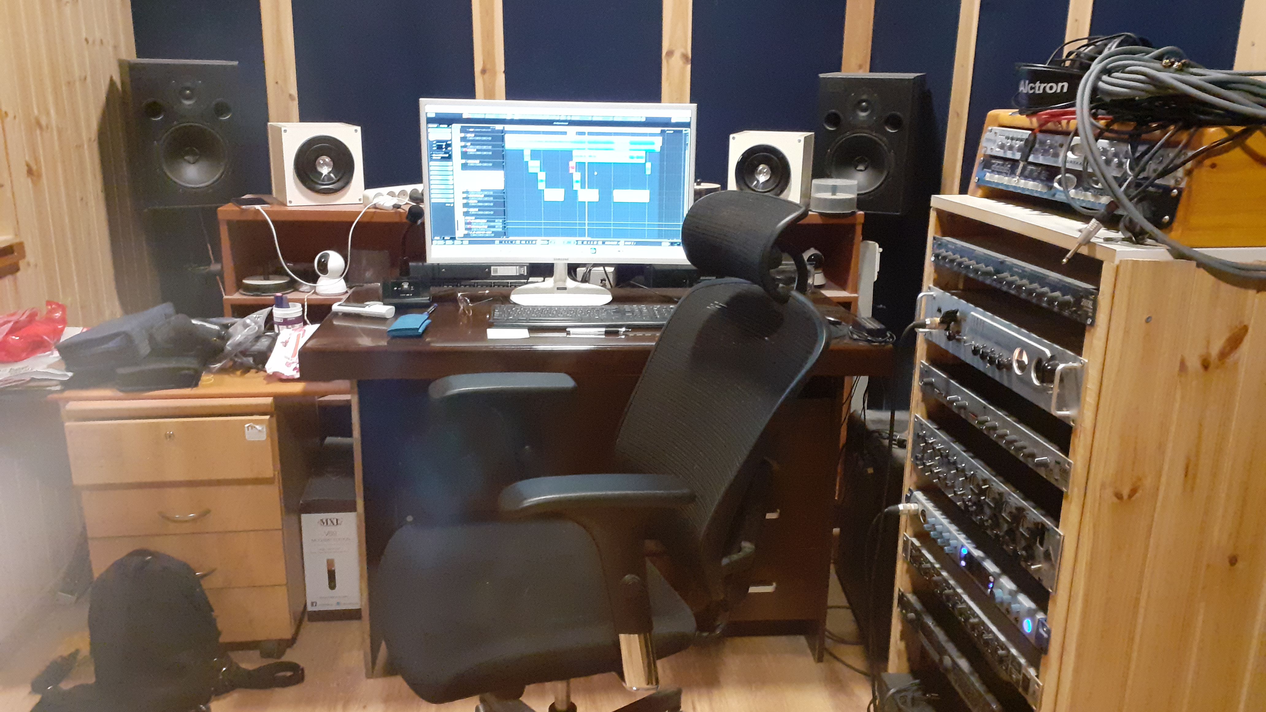 Entry 231934 in Portfolio by Dekel sound diella
