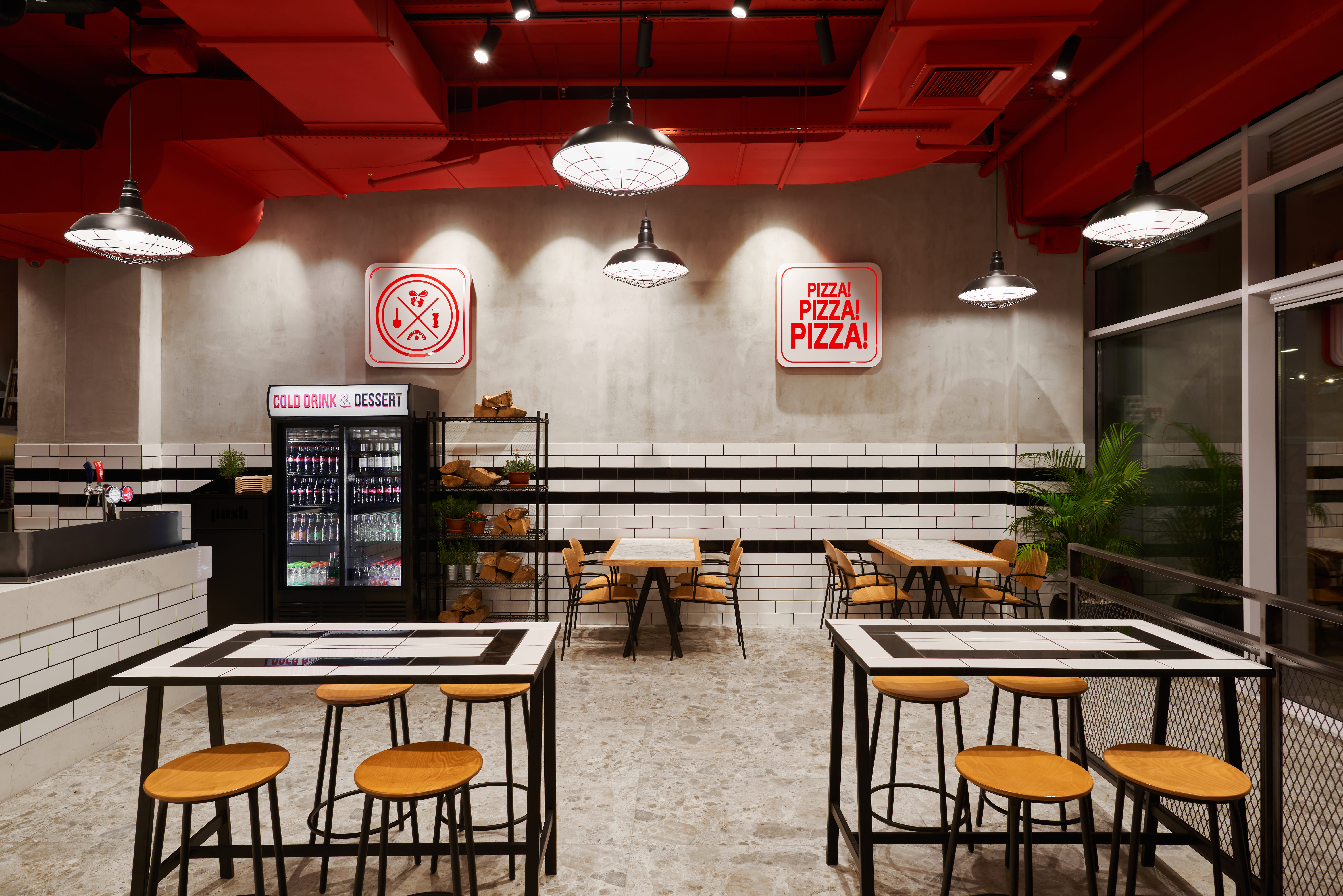 Entry 294459 in PIZZA CENTRAL by NADIMKA STUDIO