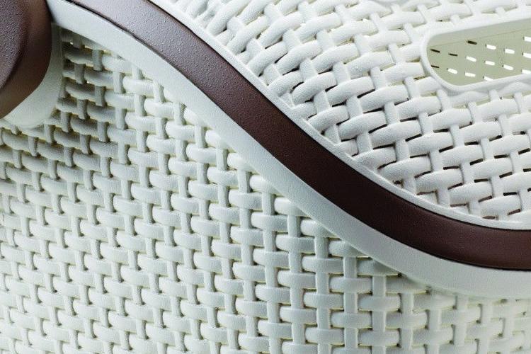 Open Zoomed Related Entry CURVER- Rattan Pet Carrier.jpg