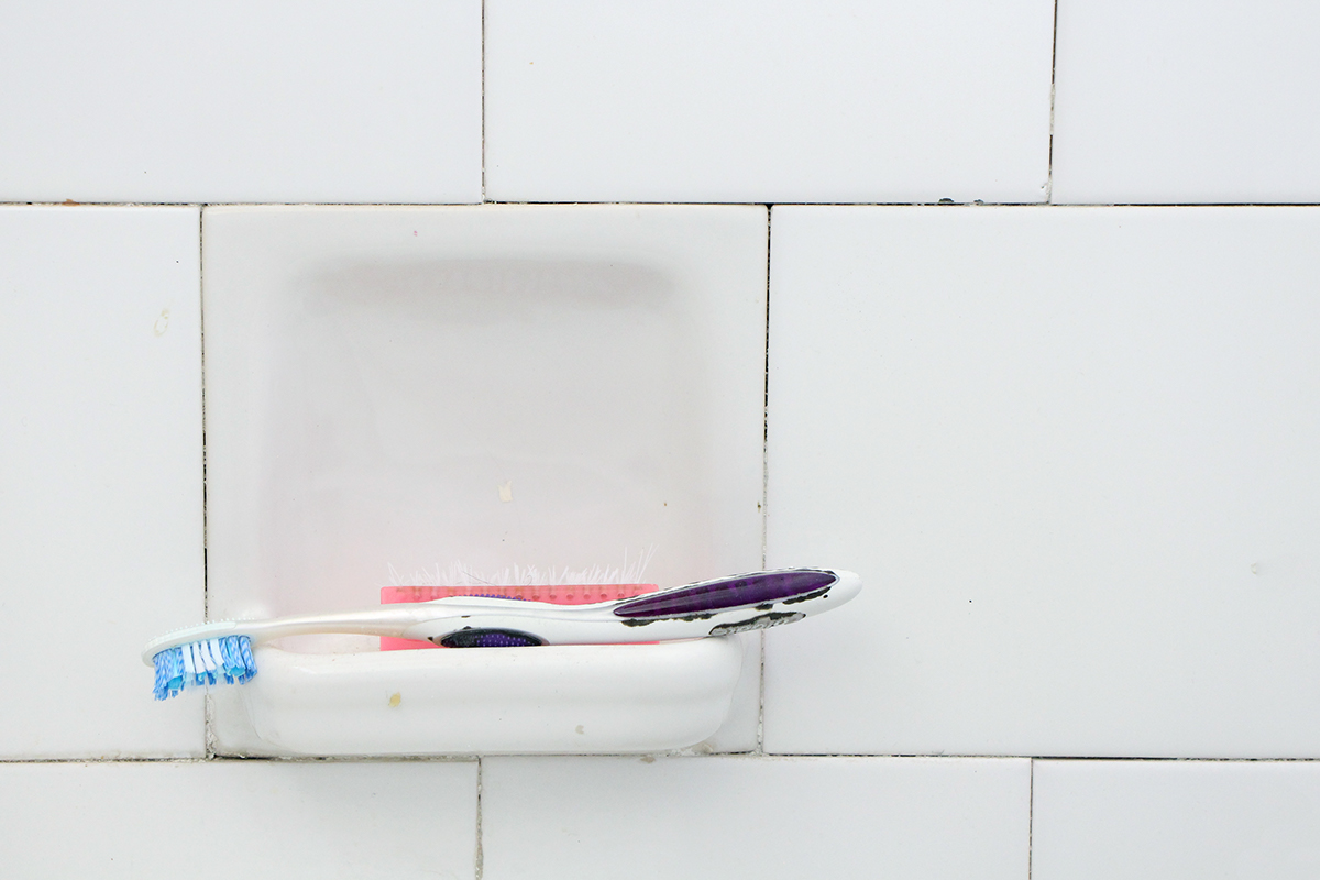 Entry 89803 in house number two by אור נגר