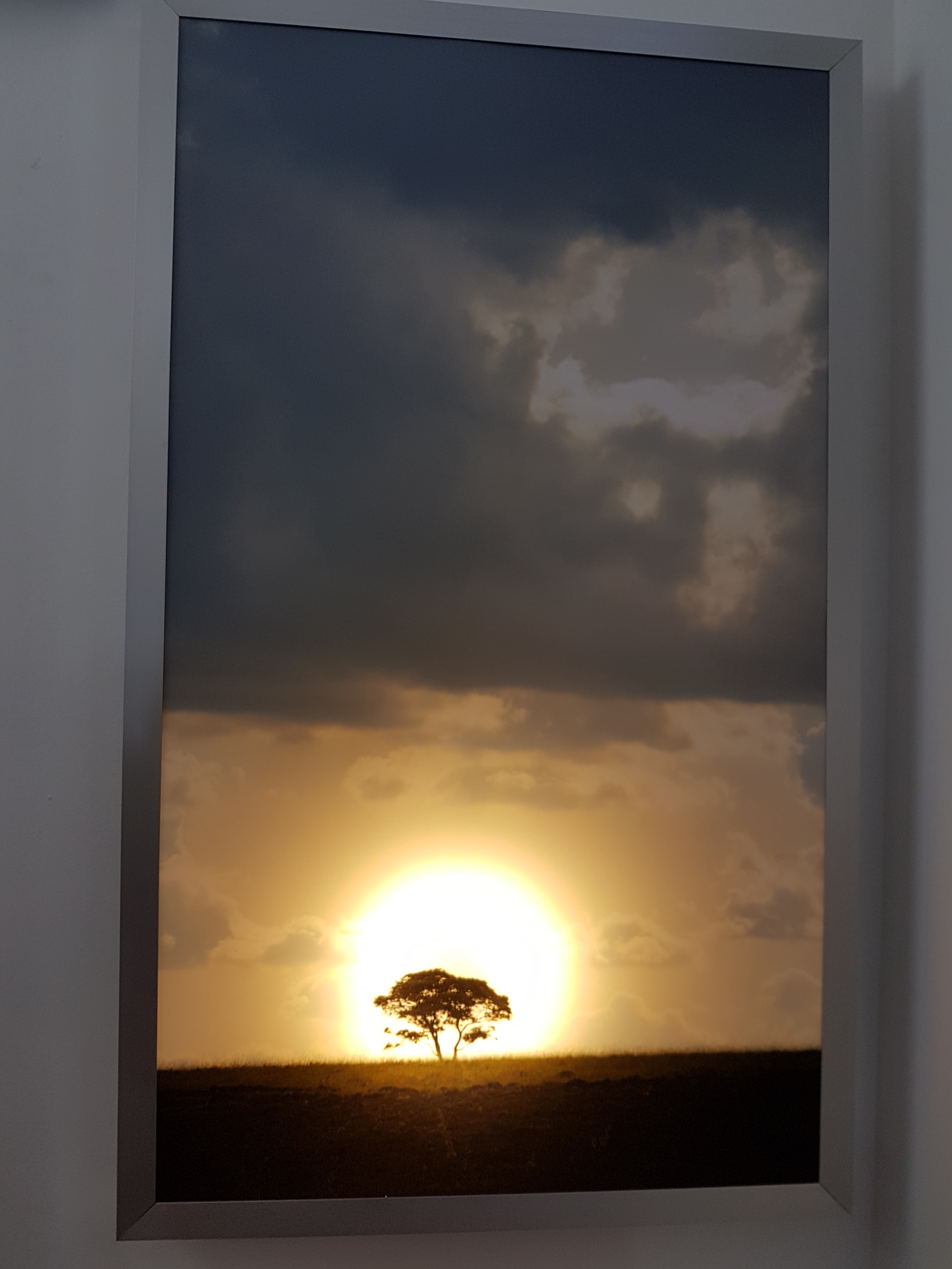 Entry 119900 in Light Box by AA Design Studio