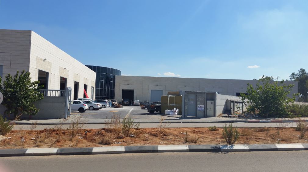 Entry 254901 in מבנה תעשיה יא עבודות חשמל by גילה טננבאום הדר
