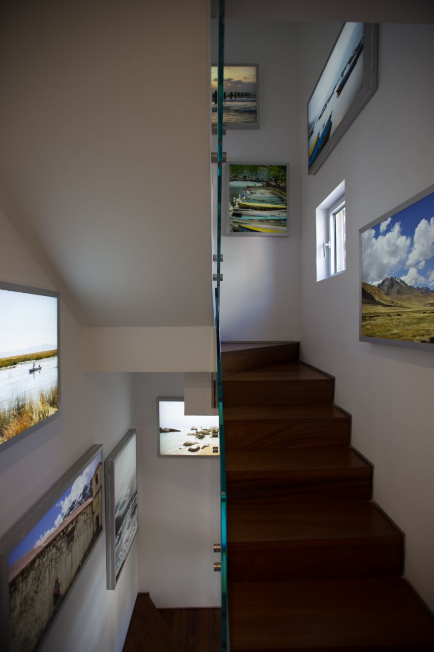 Entry 119896 in Light Box by AA Design Studio