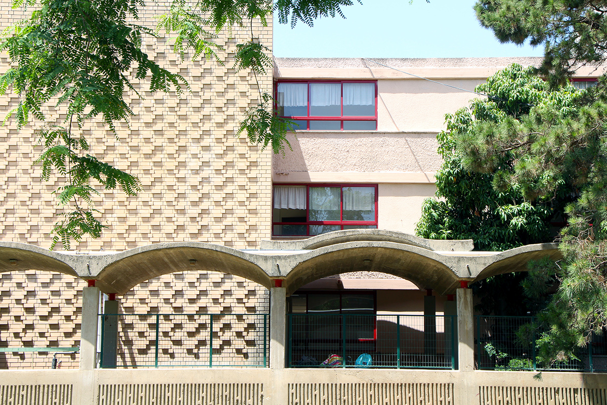 Entry 89833 in house number two by אור נגר