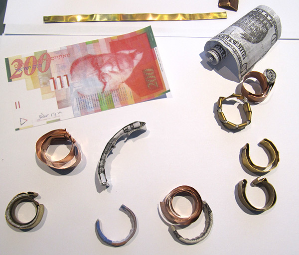 Entry 233565 in Shiny - money ring by Ganon Studio