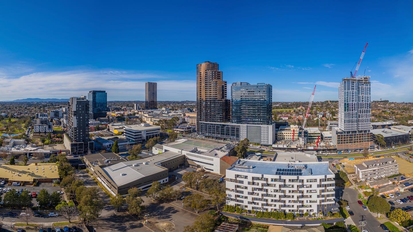 Entry 256176 in Portfolio by Photos and Videos