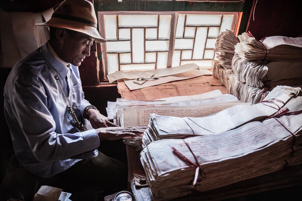 Entry 212592 in the big Tibetan print house by Alexandre Ammar