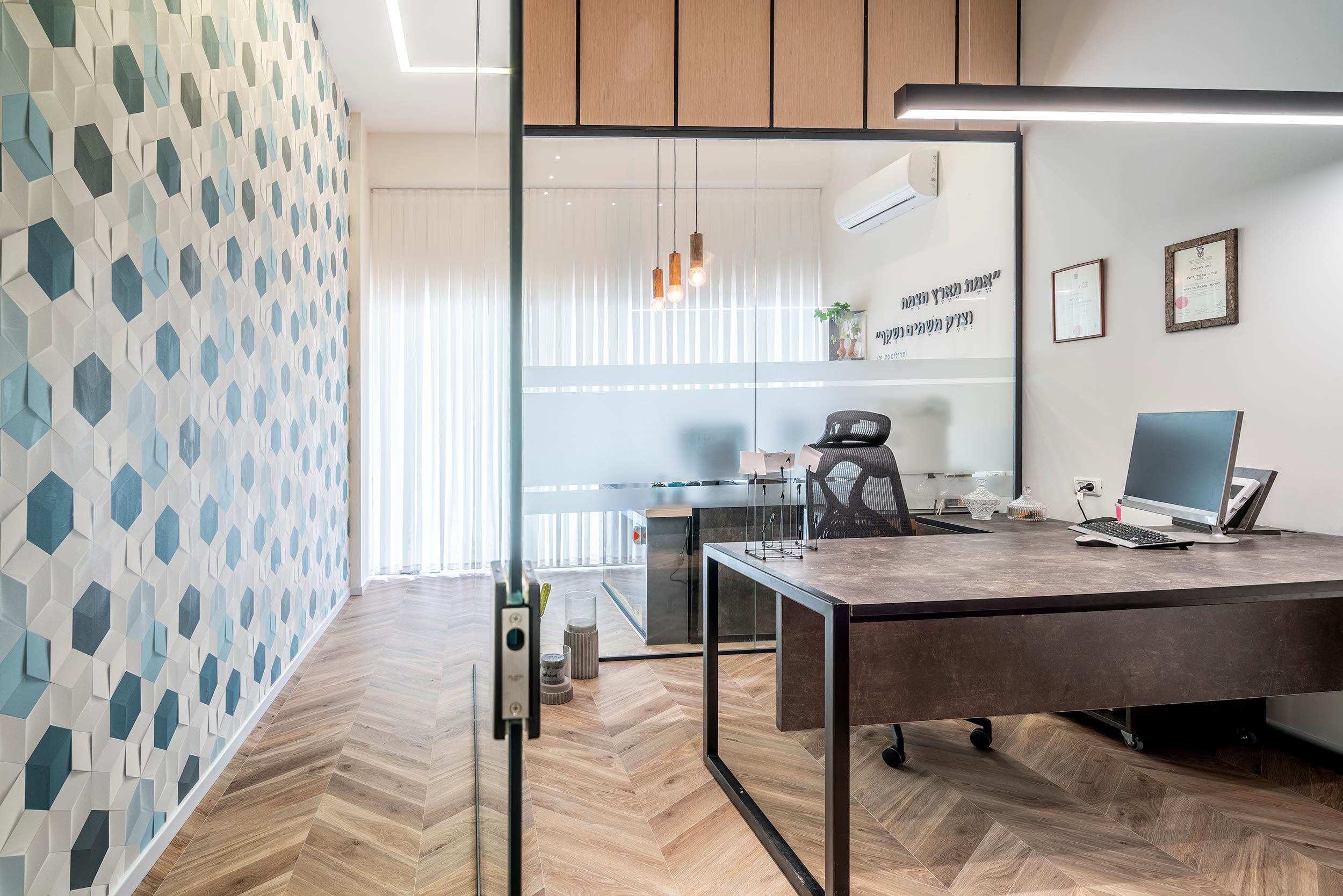 Entry 267383 in Portfolio by OH Studio