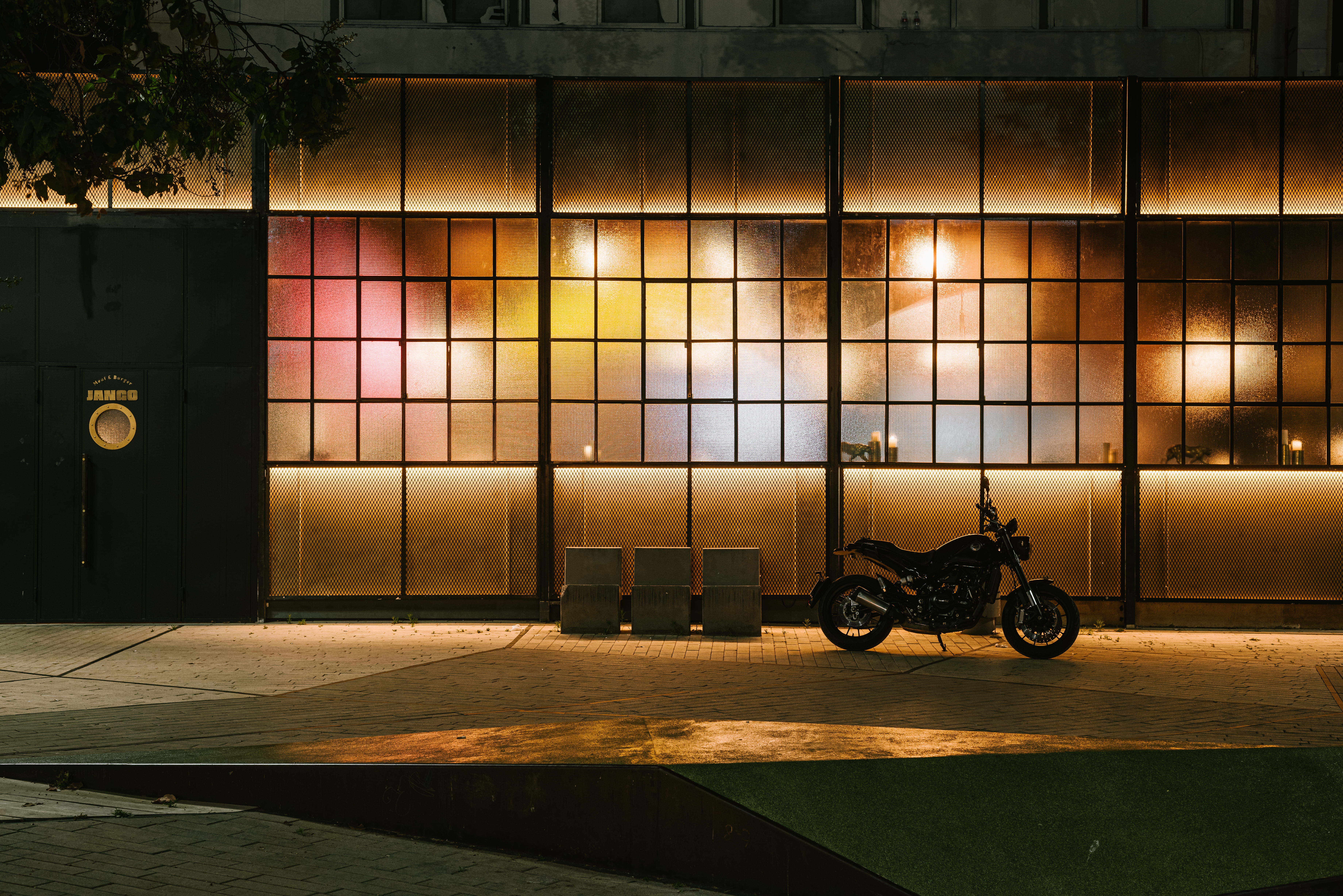 Entry 294455 in JANGO BURGER by NADIMKA STUDIO