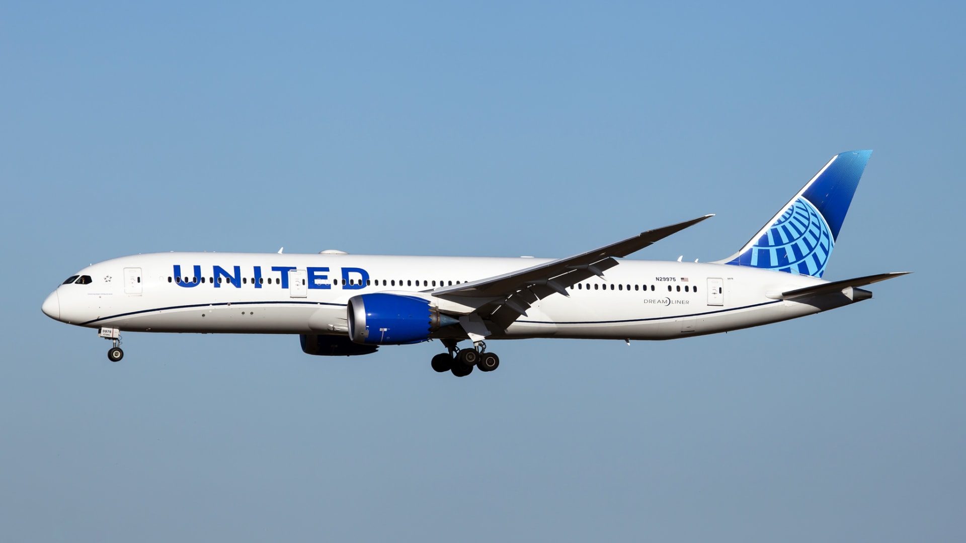 Entry 267025 in Portfolio by Airlines