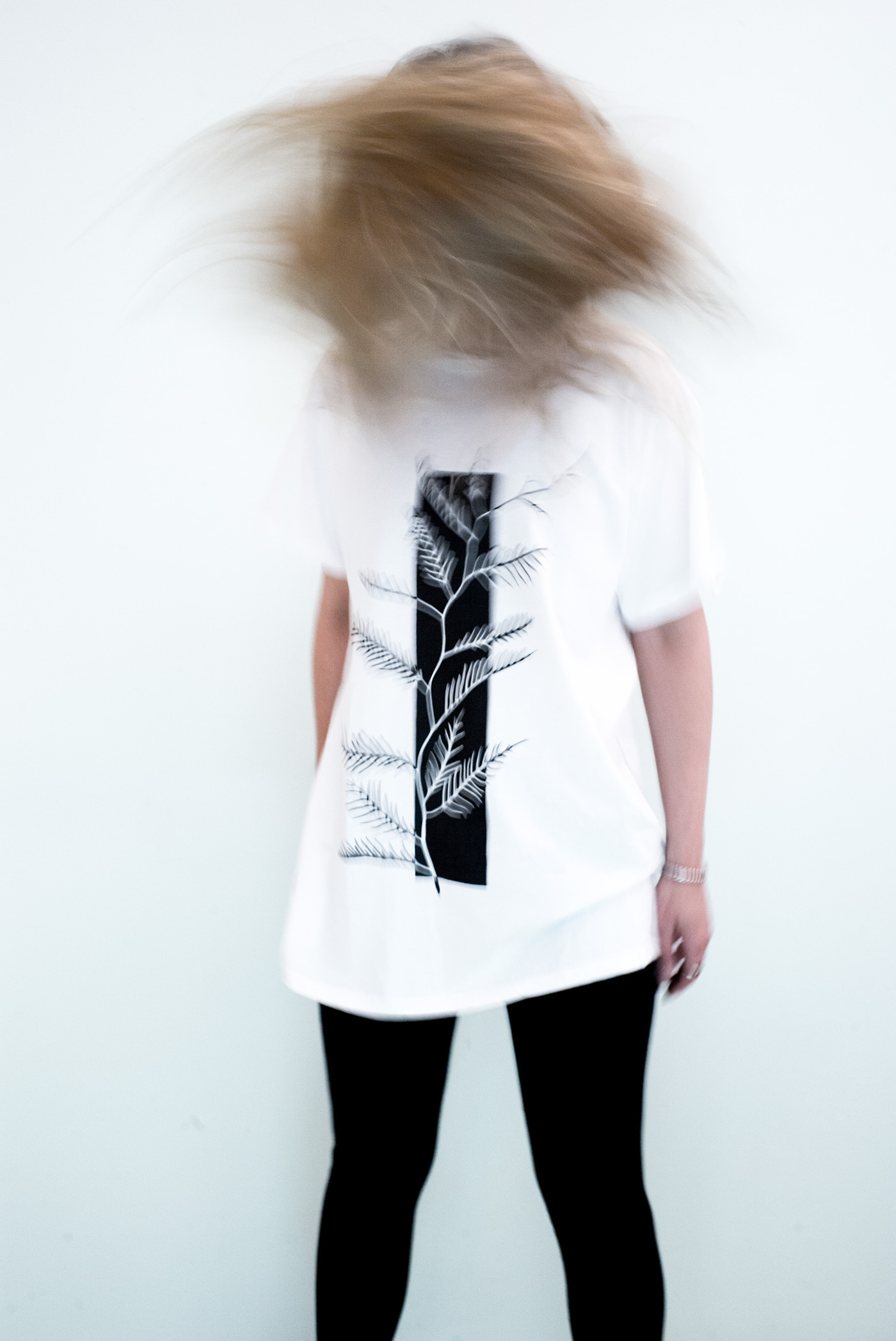 Entry 163904 in Sneg T-Shirts by SignGe