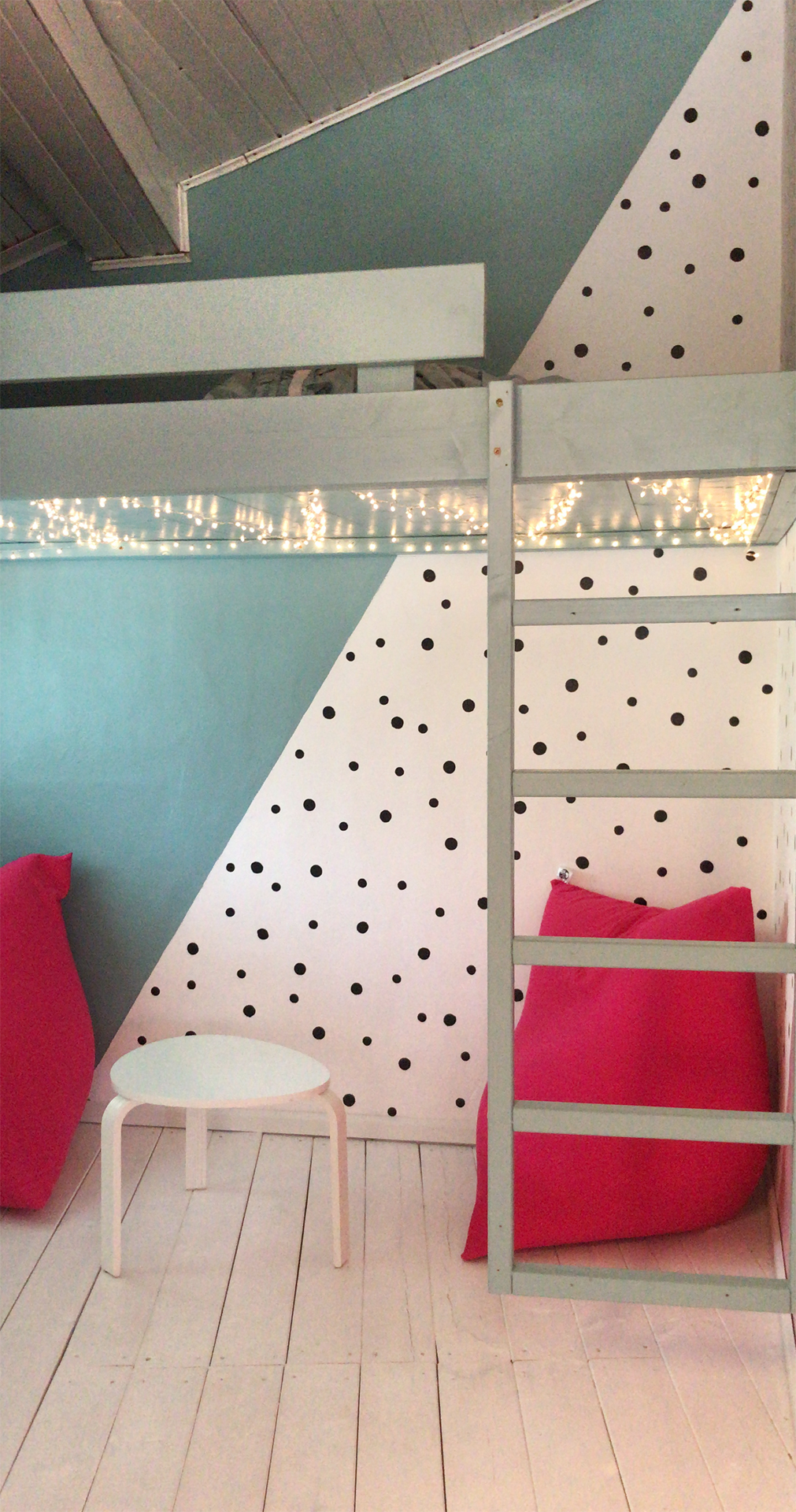 Entry 246456 in Portfolio by ela design