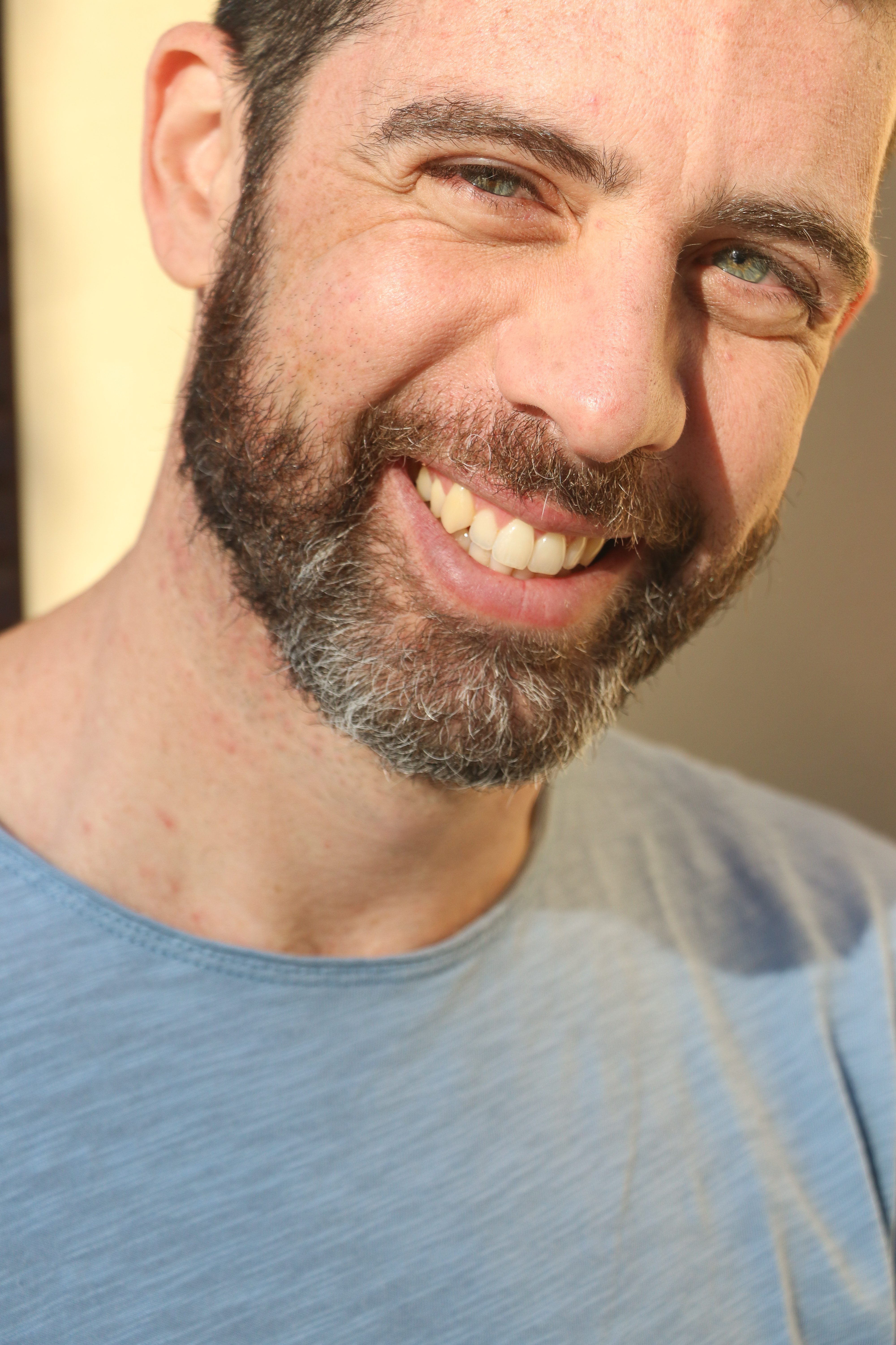Entry 338125 in פורטרטים by Outside the Frame