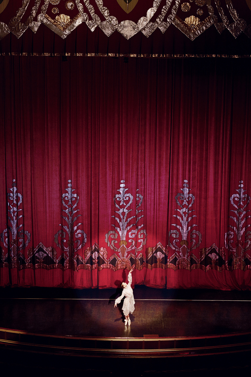 Entry 141305 in Prima Ballerina Maria Kochetkova for Vogue Taiwan by DigitalMind